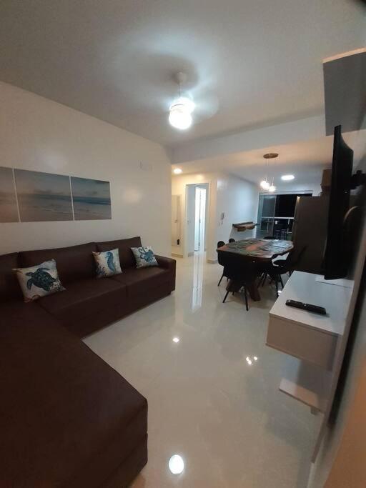 Apartamento Ape A 250 Metros Da Praia Do Pereque Acu Em Ubatuba *