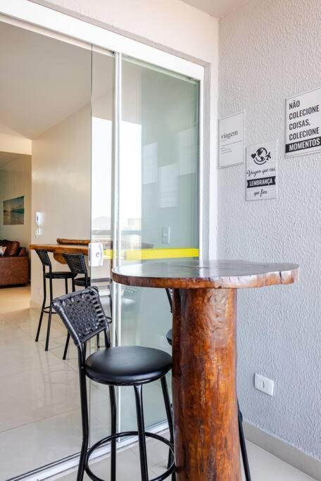 Ape A 250 Metros Da Praia Do Pereque Acu Em Ubatuba Apartamento *